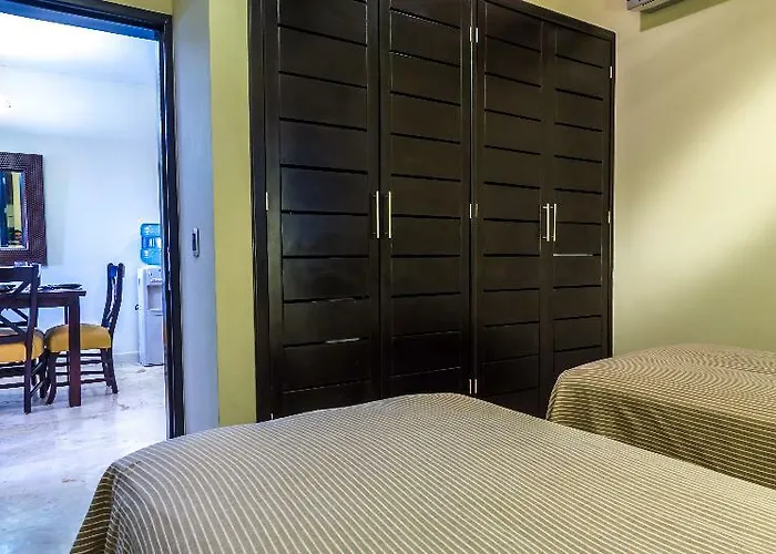 Hotel El Faro Oceanfront By Bvr *