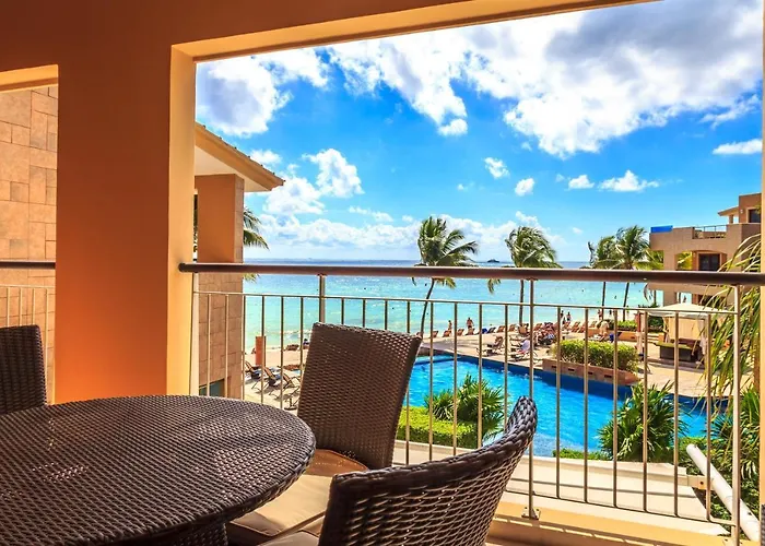 El Faro Oceanfront By Bvr Hotel *